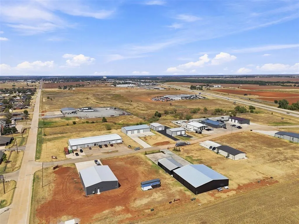 Photo 20 — 645 Industrial Parkway, Kingfisher, OK 73750