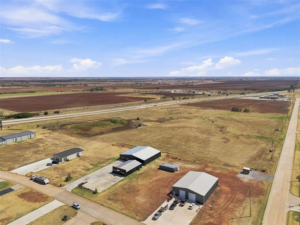 Photo 21 — 645 Industrial Parkway, Kingfisher, OK 73750