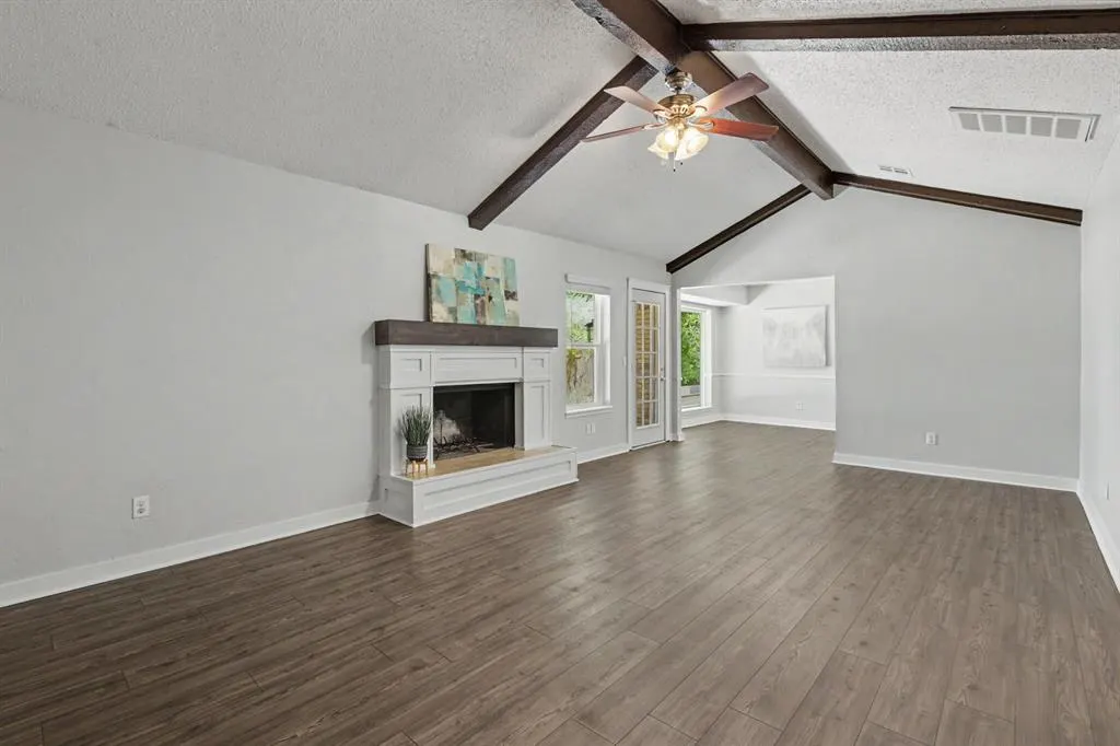 Photo 7 — 713 Banner Avenue, Edmond, OK 73013