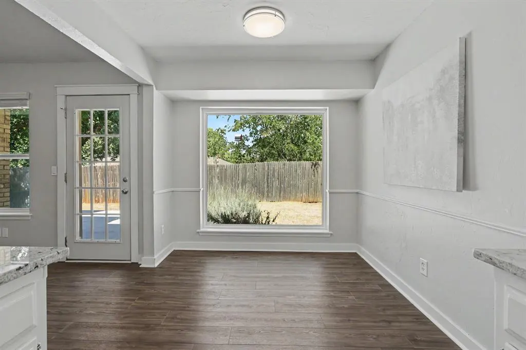 Photo 11 — 713 Banner Avenue, Edmond, OK 73013