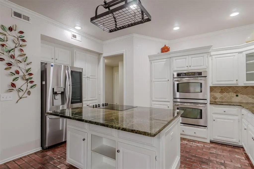 Photo 27 — 2209 Wildwood Terrace, Edmond, OK 73034