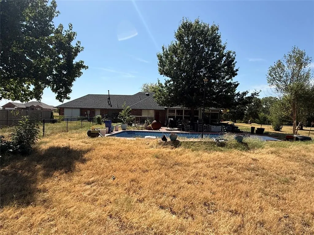 Photo 4 — 873 Oaklawn Drive, Tuttle, OK 73089