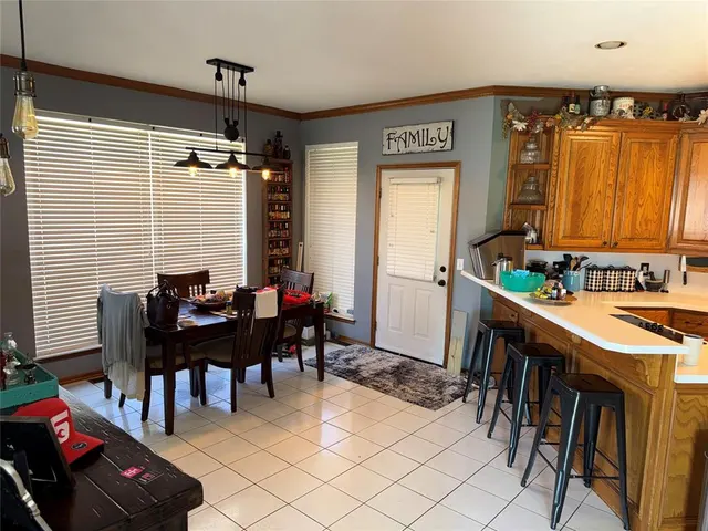 Photo 8 — 873 Oaklawn Drive, Tuttle, OK 73089
