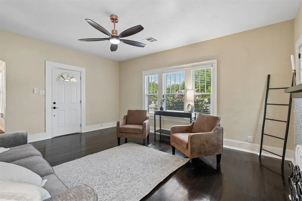 Photo 9 — 610 NW Dearborn Avenue, Lawton, OK 73507