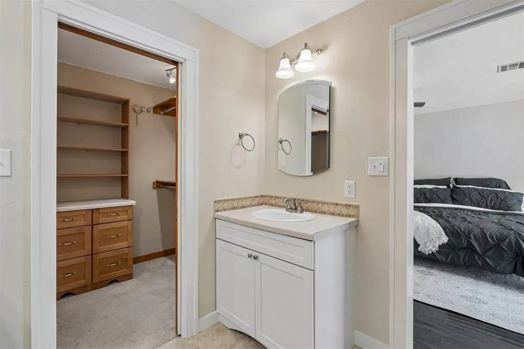 Photo 31 — 610 NW Dearborn Avenue, Lawton, OK 73507