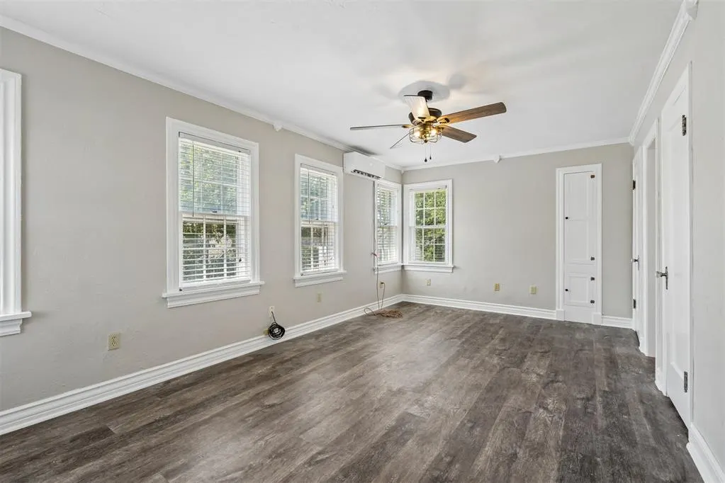 Photo 35 — 610 NW Dearborn Avenue, Lawton, OK 73507