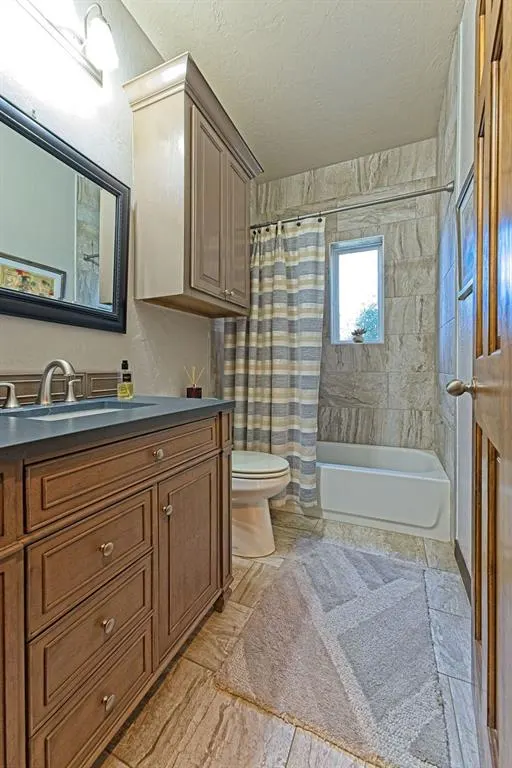 Photo 18 — 2422 Blackoak Court, Blanchard, OK 73010