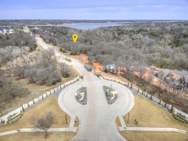 Photo 4 — 13800 Shoreline Boulevard, Edmond, OK 73013
