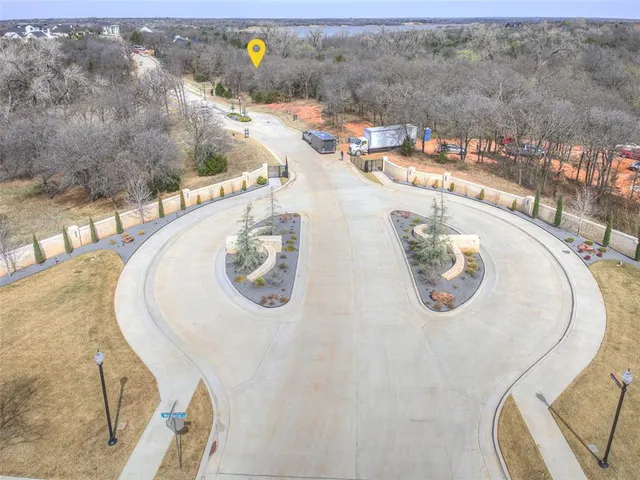 Photo 5 — 13800 Shoreline Boulevard, Edmond, OK 73013