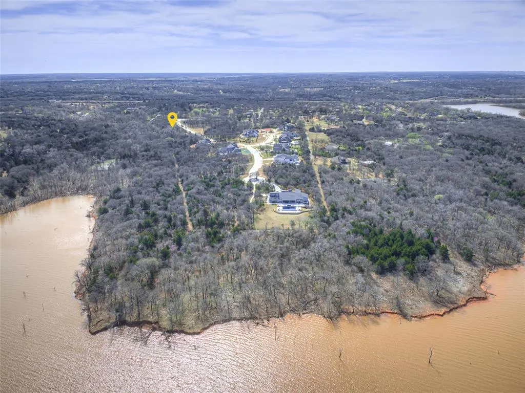 Photo 15 — 13800 Shoreline Boulevard, Edmond, OK 73013