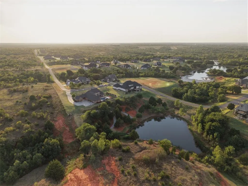 Photo 4 — 5660 Tina Drive, Norman, OK 73072