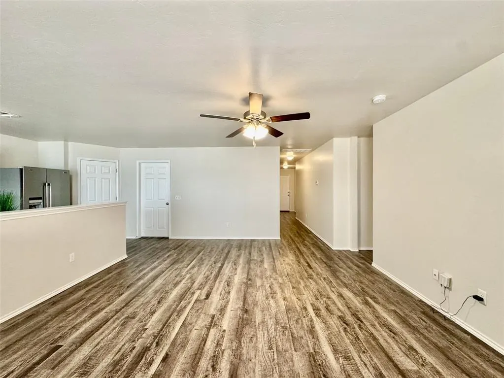 Photo 3 — 11512 Ruger Road, Yukon, OK 73099