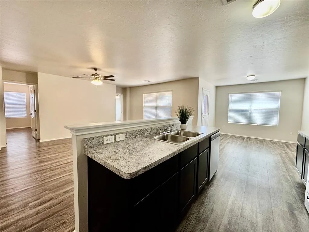 Photo 11 — 11512 Ruger Road, Yukon, OK 73099