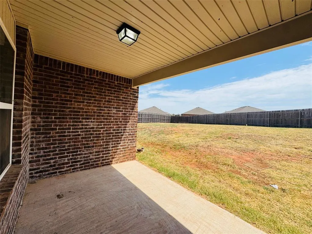 Photo 38 — 11512 Ruger Road, Yukon, OK 73099