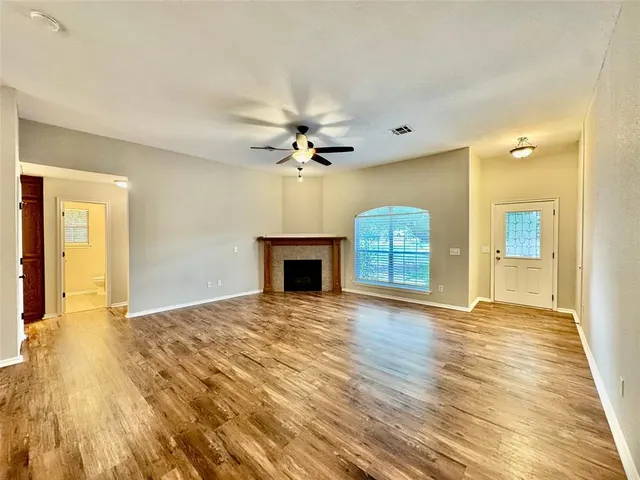 Photo 5 — 400 Bent Tree Road, Noble, OK 73068