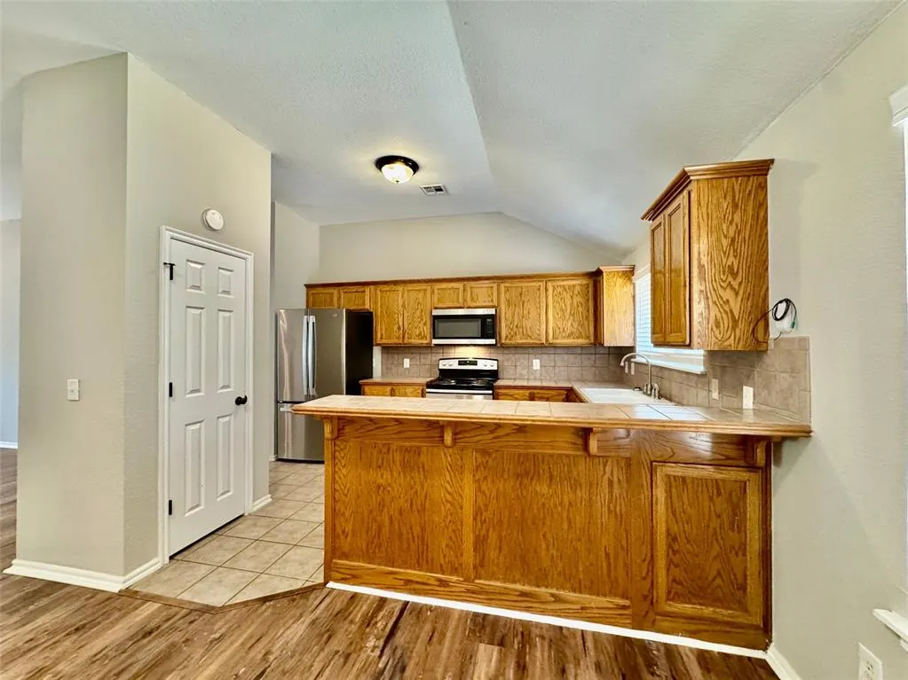 Photo 12 — 400 Bent Tree Road, Noble, OK 73068