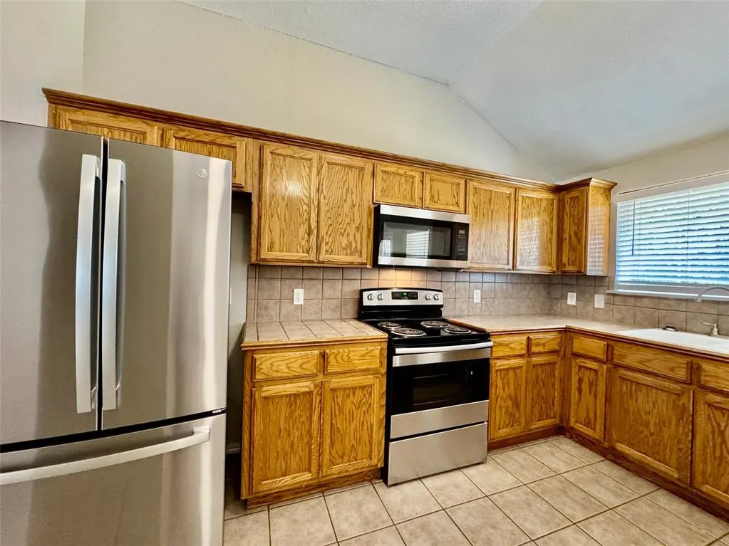 Photo 13 — 400 Bent Tree Road, Noble, OK 73068