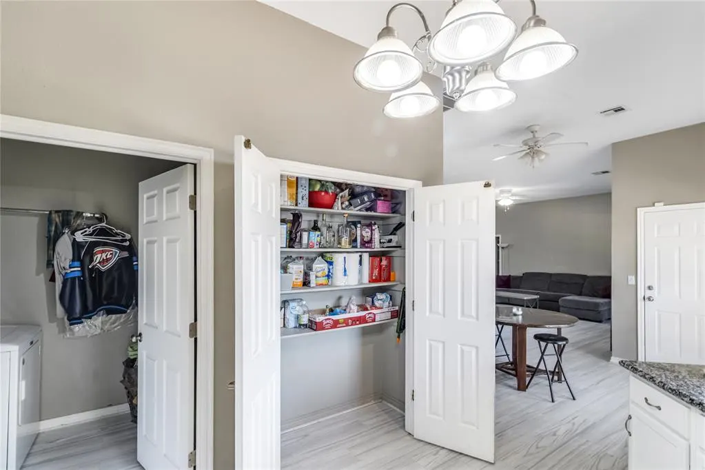 Photo 10 — 716 Woodbriar, Noble, OK 73068