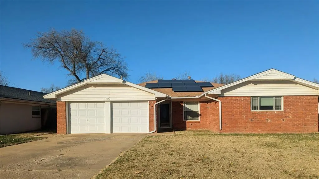 Front exterior — 7705 NW 30th Terrace, Bethany, OK 73008
