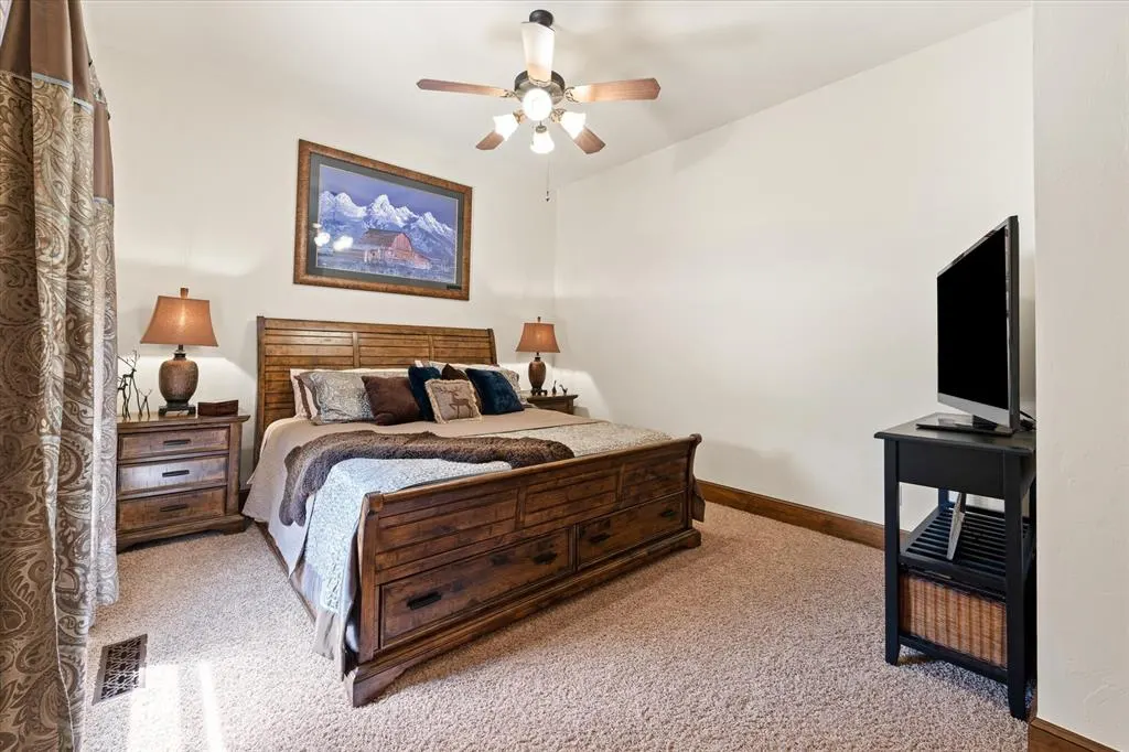 Photo 28 — 10702 Quo Vadis Drive, Arcadia, OK 73007
