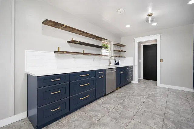 Photo 6 — 108 W Parkland Drive, Yukon, OK 73099