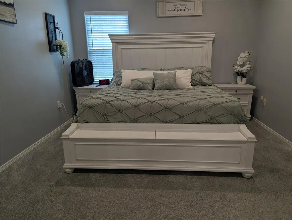 Photo 10 — 137 SW 7th Street, Moore, OK 73160