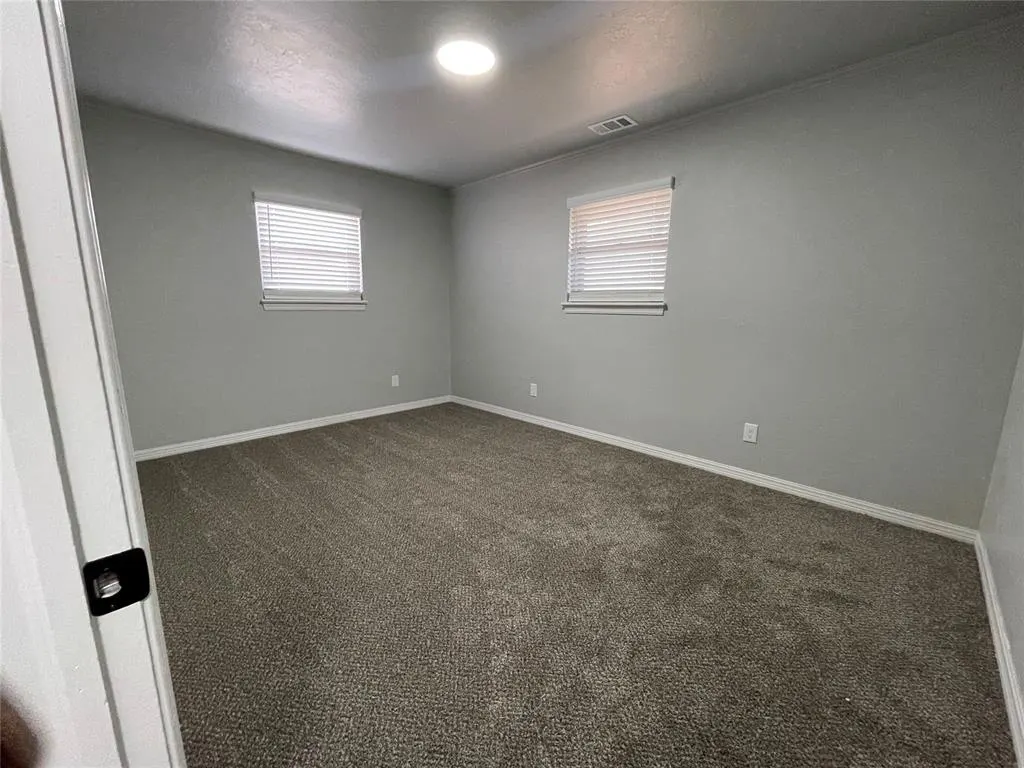 Photo 17 — 2520 SW 63rd Place, Oklahoma City, OK 73159