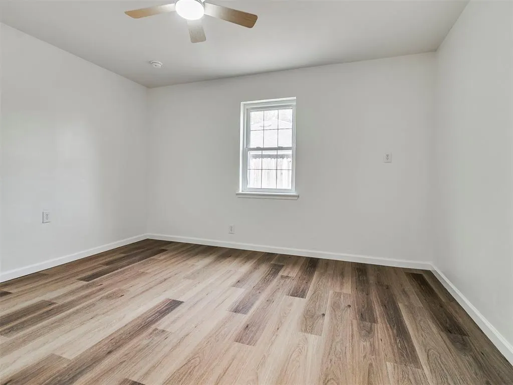 Photo 14 — 409 E Linden Lane, Mustang, OK 73064