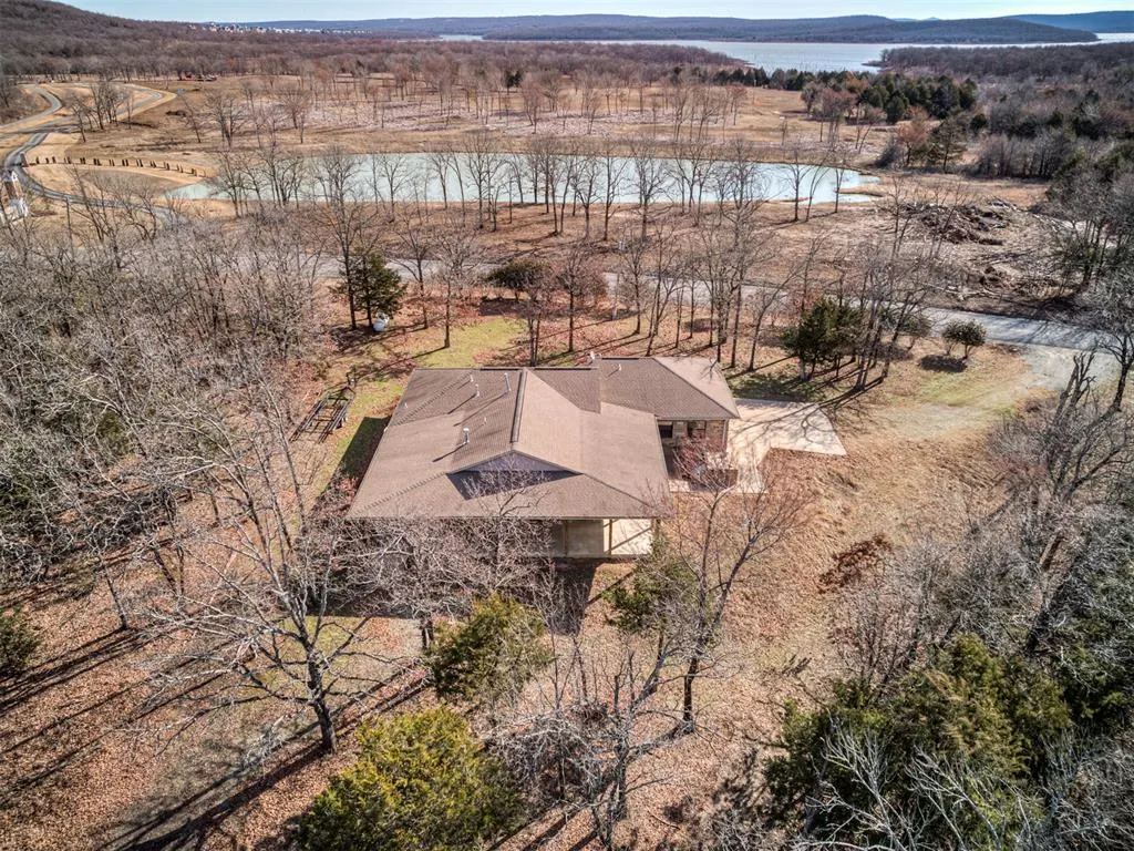 Photo 2 — 1656 McNally Road, Eufaula, OK 74432