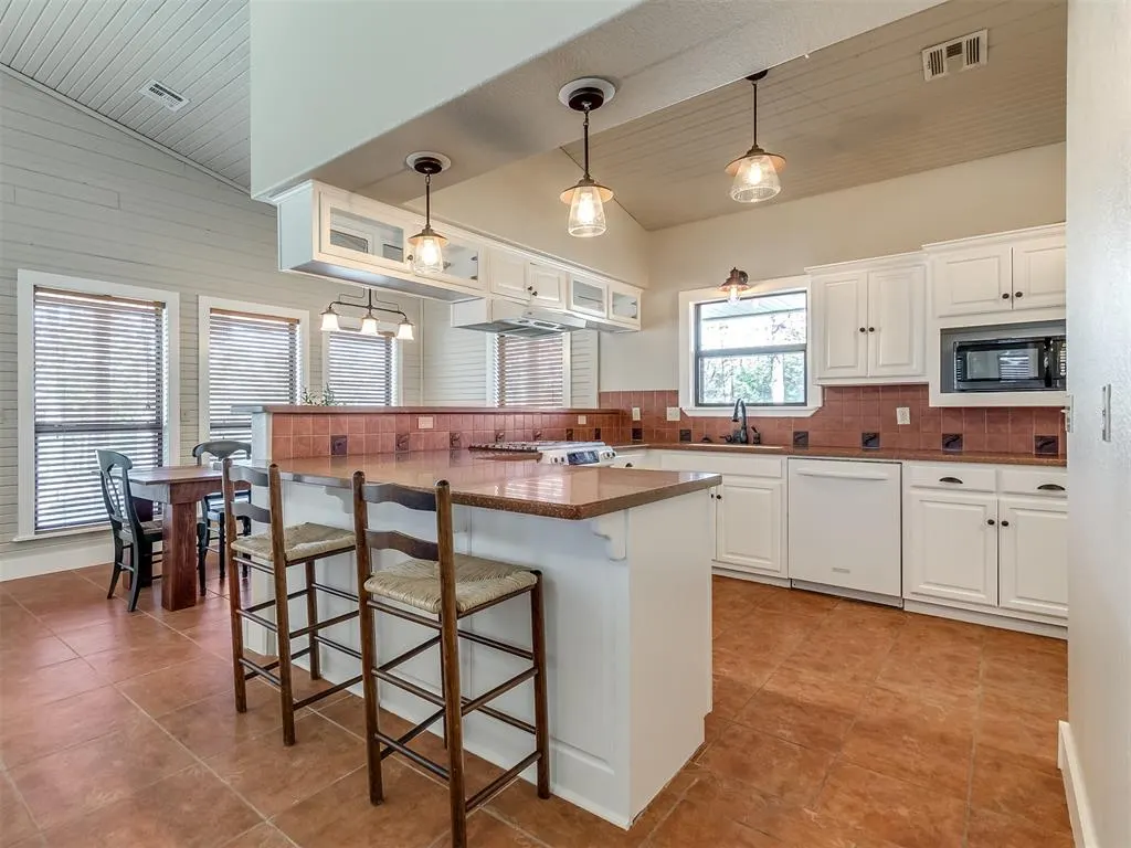 Photo 12 — 1656 McNally Road, Eufaula, OK 74432