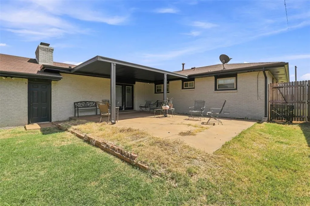 Photo 29 — 302 W Chisholm Drive, Kingfisher, OK 73750