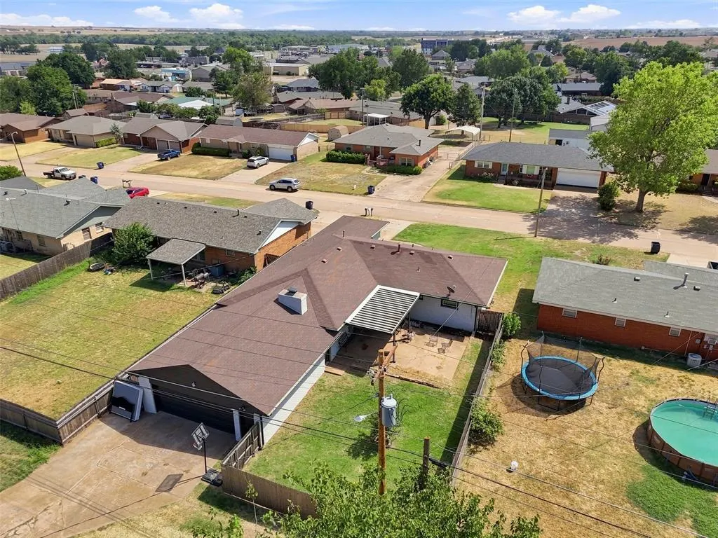 Photo 36 — 302 W Chisholm Drive, Kingfisher, OK 73750