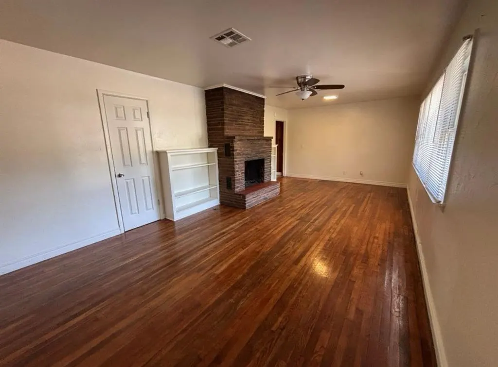 Photo 3 — 1230 Caddell Lane, Norman, OK 73069