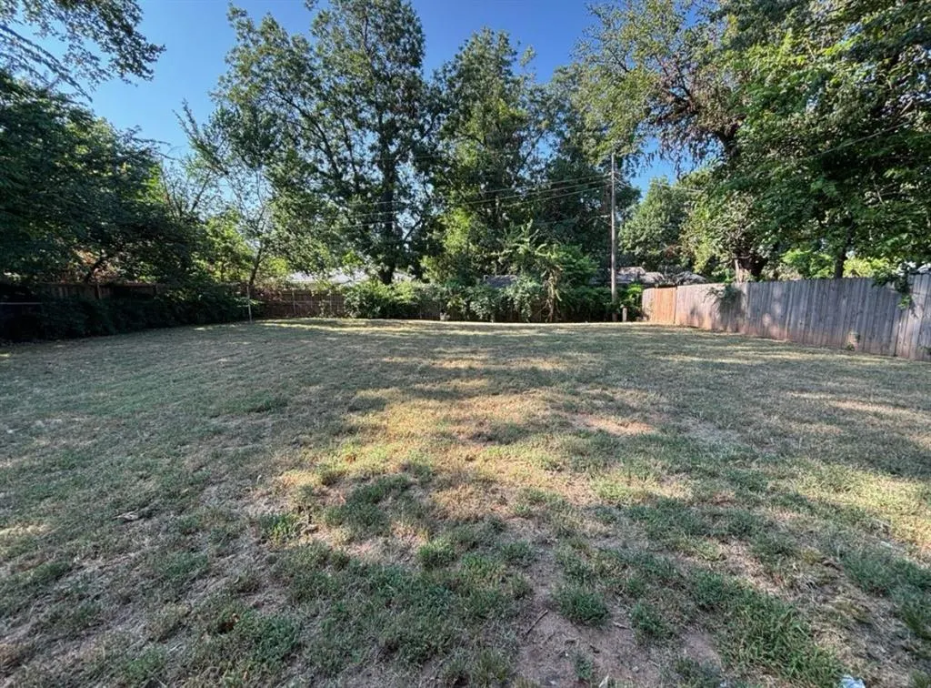 Photo 14 — 1230 Caddell Lane, Norman, OK 73069