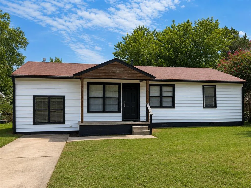 Front exterior — 439 S 66th East Avenue, Tulsa, OK 74112