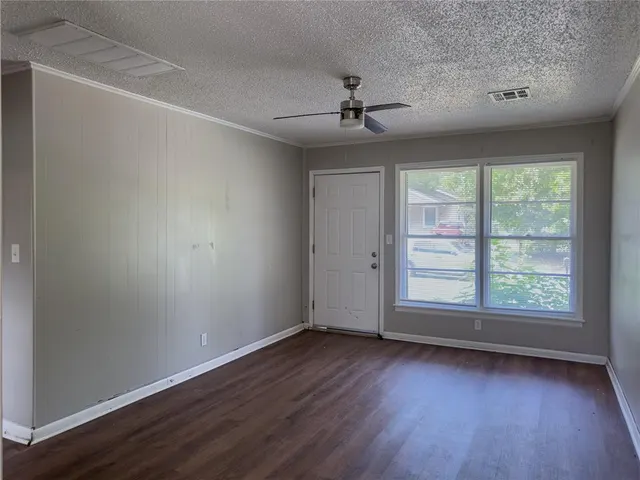 Photo 6 — 439 S 66th East Avenue, Tulsa, OK 74112