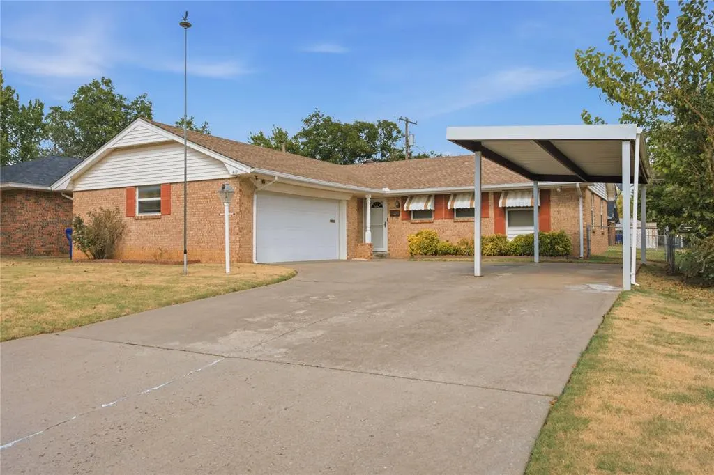 Front exterior — 612 Moraine Avenue, Midwest City, OK 73130
