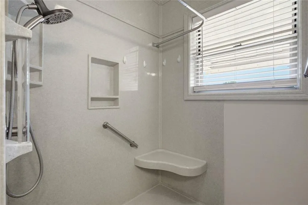 Photo 19 — 612 Moraine Avenue, Midwest City, OK 73130