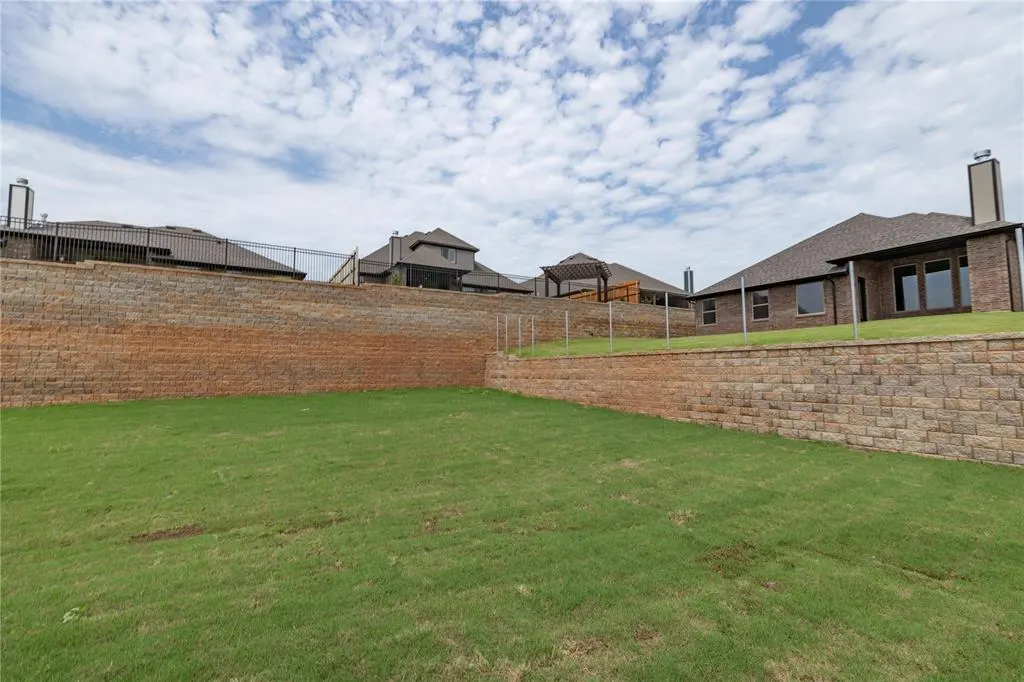 Photo 33 — 8301 Hazelwood Way, Edmond, OK 73034