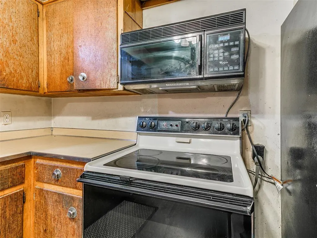 Photo 23 — 2305 Knox Drive, Oklahoma City, OK 73115