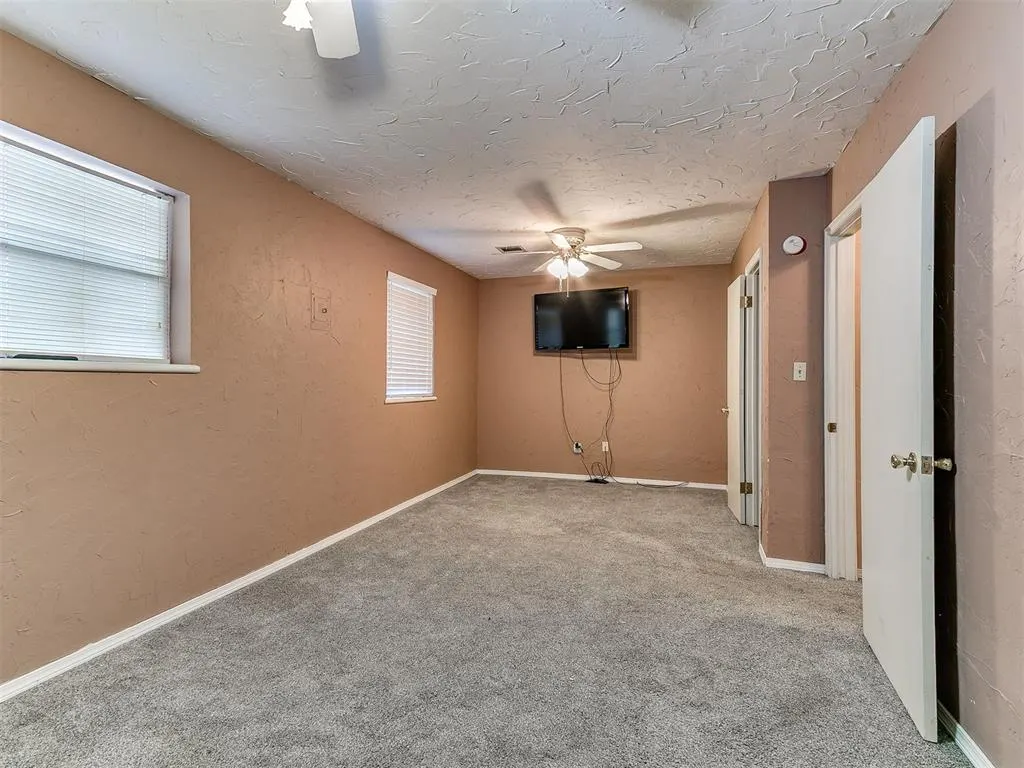 Photo 27 — 2305 Knox Drive, Oklahoma City, OK 73115