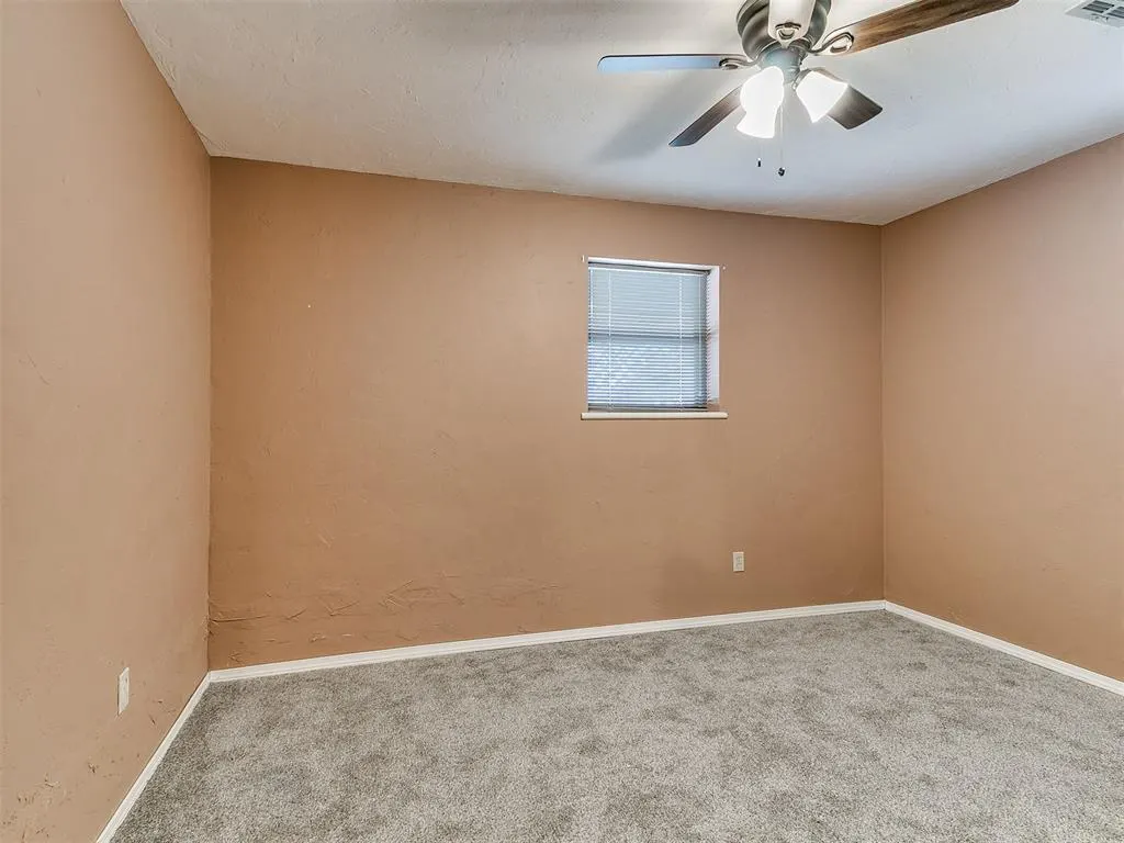 Photo 31 — 2305 Knox Drive, Oklahoma City, OK 73115
