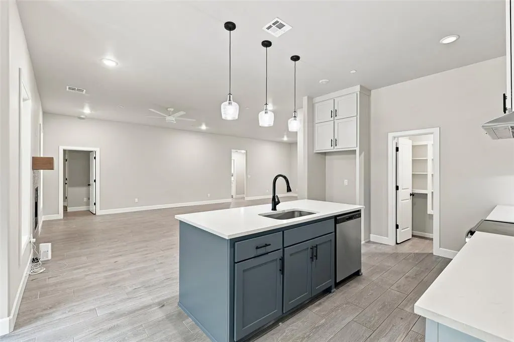 Photo 10 — 9508 Megans Way, McLoud, OK 74851