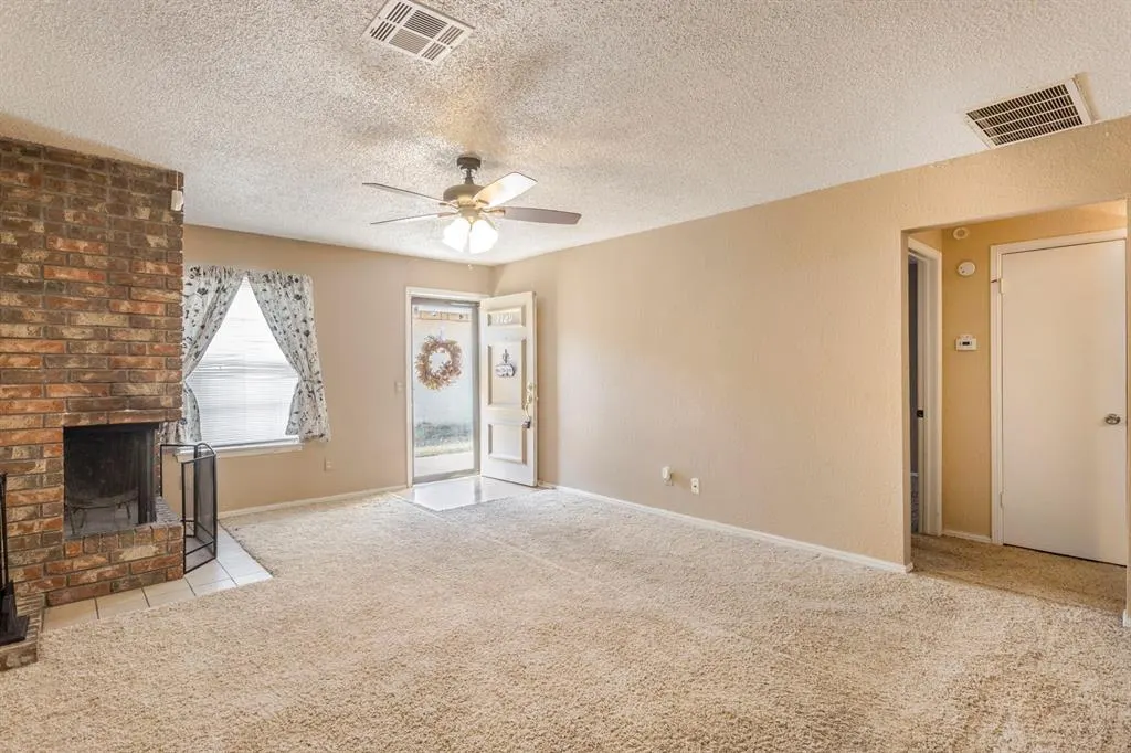 Photo 10 — 7129 NW 16th Street 7129, Bethany, OK 73008