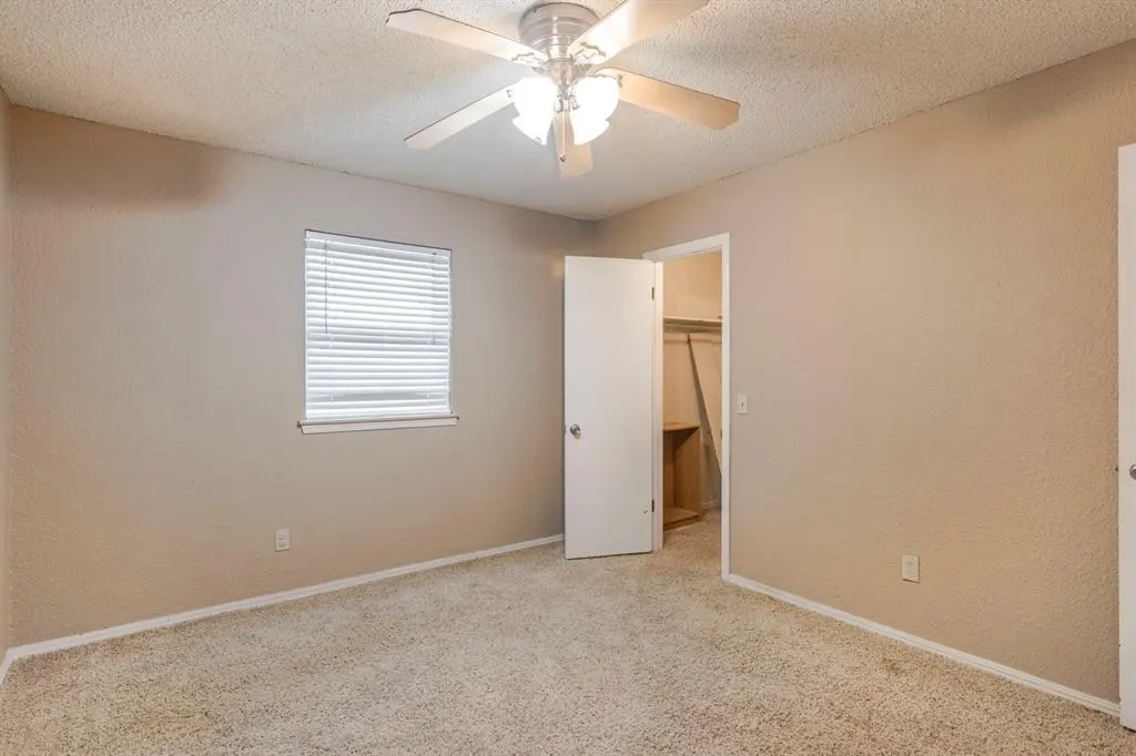 Photo 16 — 7129 NW 16th Street 7129, Bethany, OK 73008
