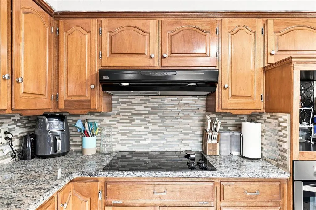 Photo 16 — 2603 Brentwood Drive, Norman, OK 73069