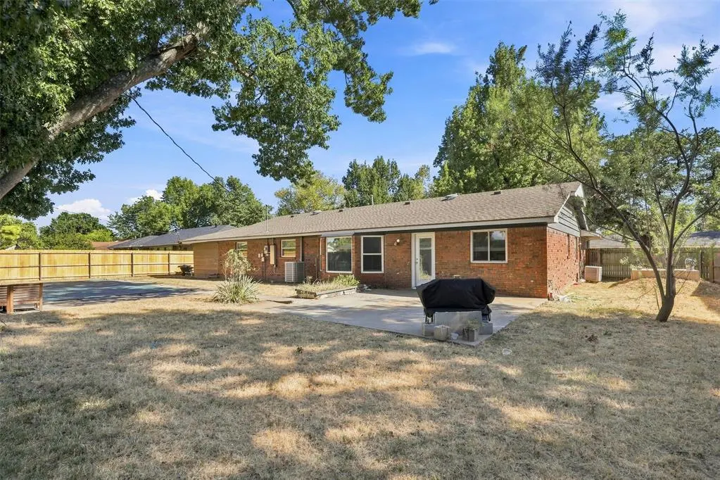 Photo 36 — 2603 Brentwood Drive, Norman, OK 73069