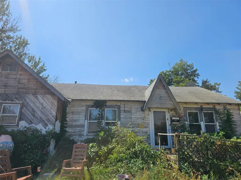 Photo 3 — 408 W Main Street, Edmond, OK 73003