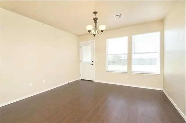 Photo 3 — 136 Rob Lane, Edmond, OK 73003