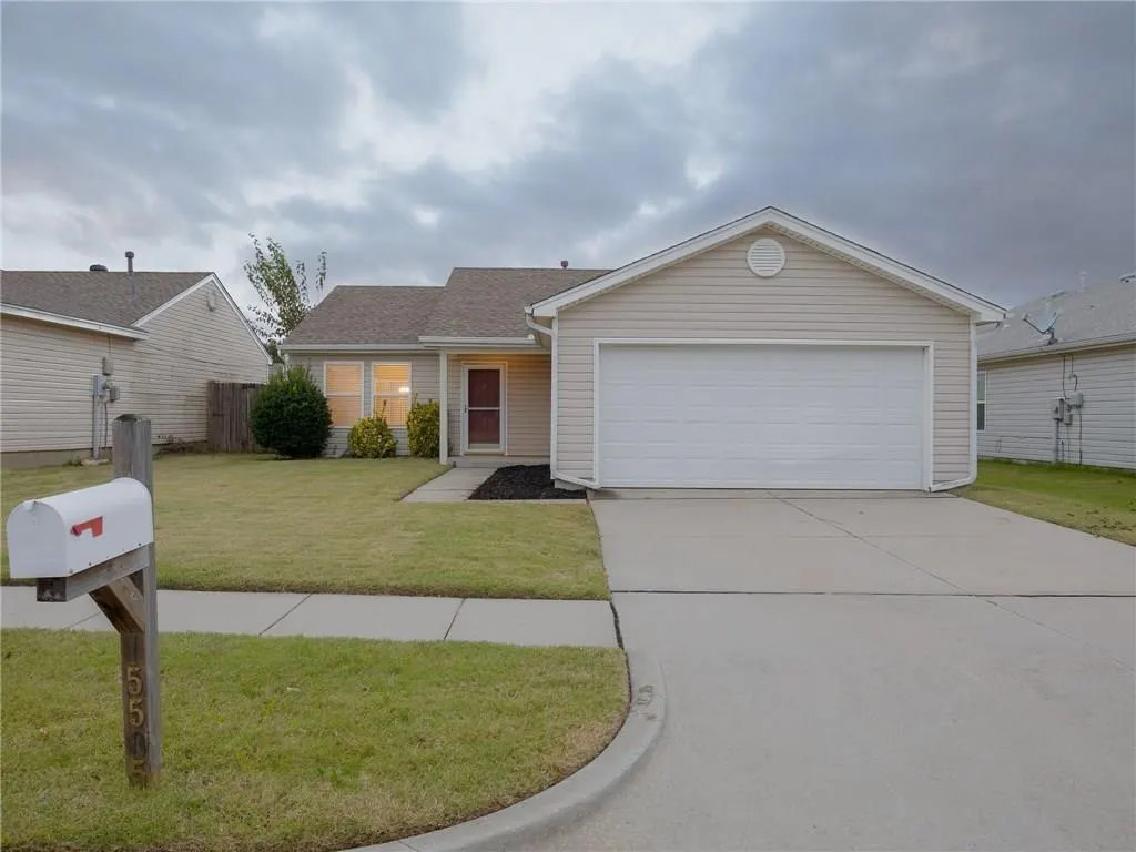 Front exterior — 15505 Acacia Road, Oklahoma City, OK 73170